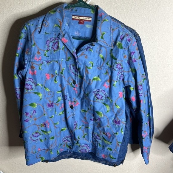 TUDOR COURT Light Wash Women's Denim Jean Jacket Small Lot of 2 - Picture 2 of 12